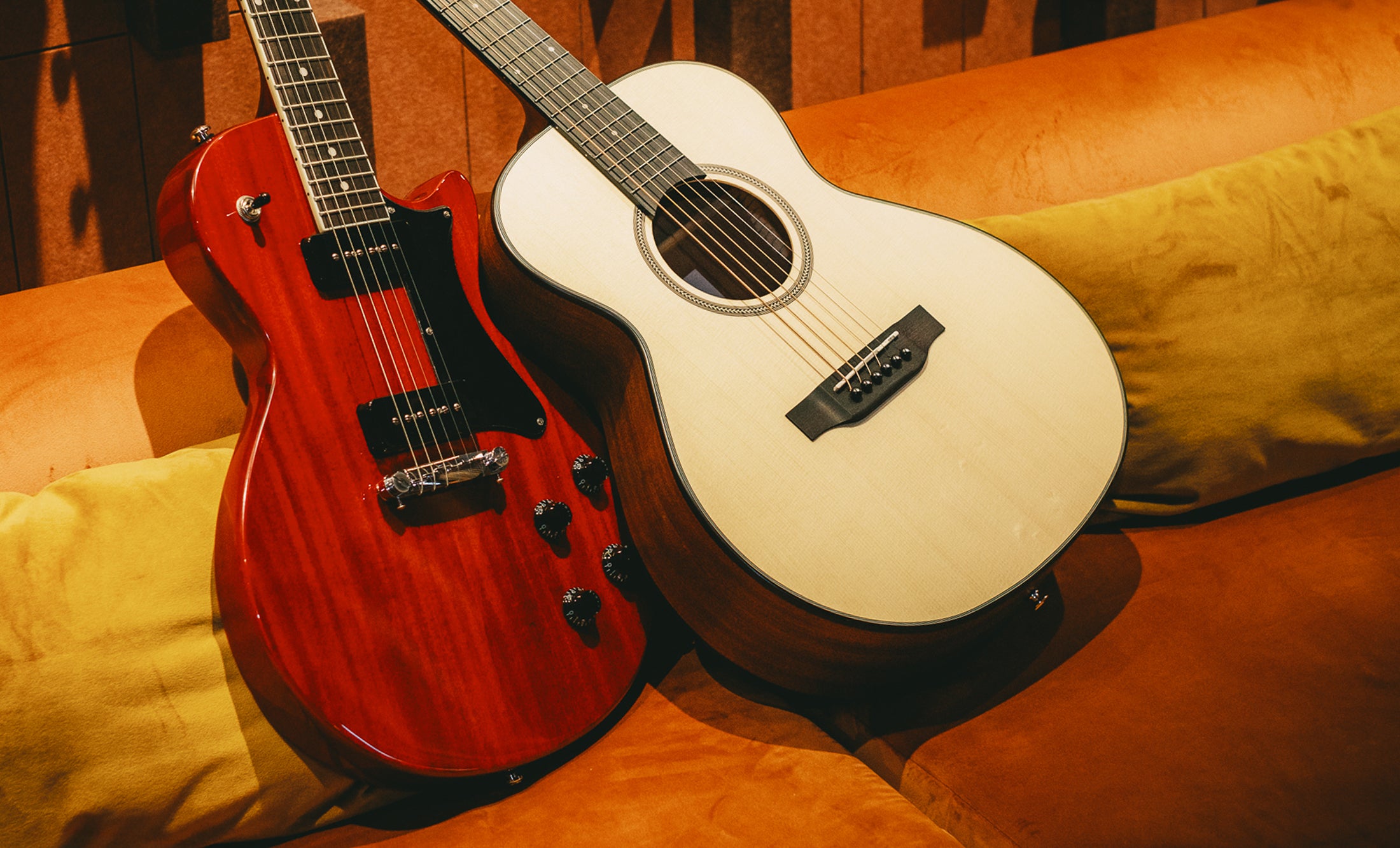 Electric & Acoustic Guitar Buying Guide | Dawsons UK