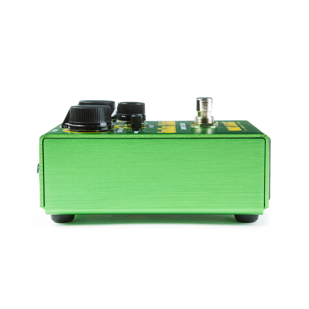 Way Huge WHE401S Swollen Pickle Jumbo Fuzz MkIIS Guitar Effects