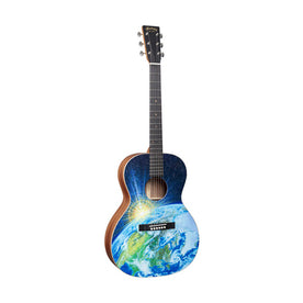 Martin 00L Earth Acoustic Guitar w/ Case, Robert Goetzl Artwork